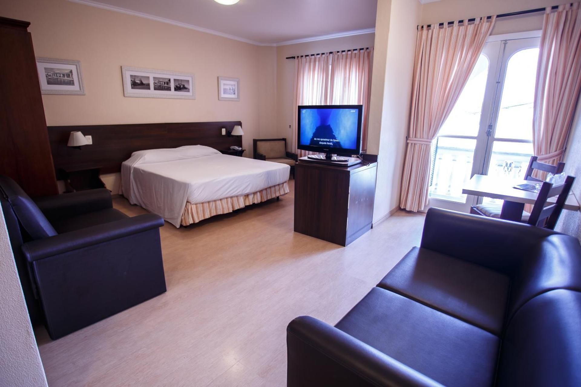 King Room with Spa Bath