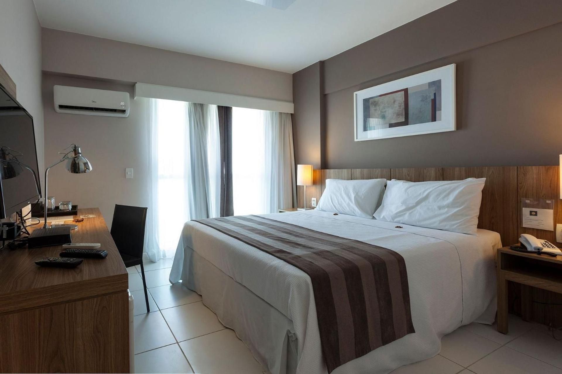 Standard Queen Room