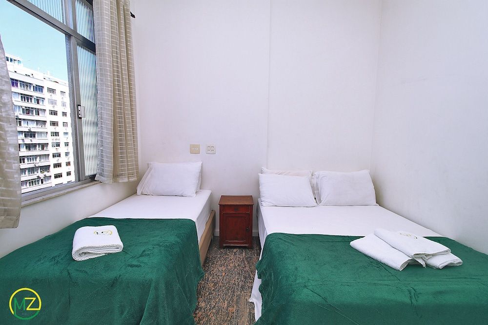 Economy Apartment, Multiple Beds, Non Smoking, Partial Sea View