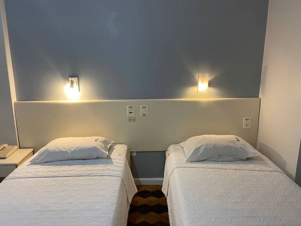 Classic Twin Room, 2 Twin Beds, River View