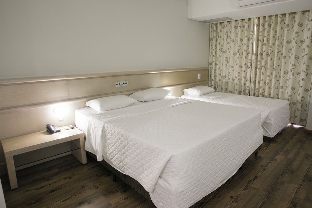 Quarto superior, 1 cama casal, 1 cama solteiro