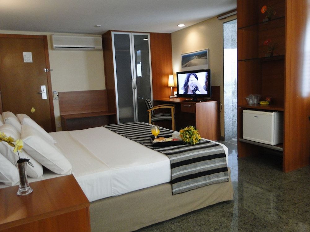 Suite, City View, Jacuzzi