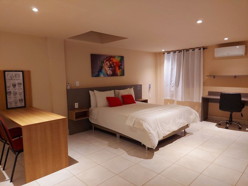 Hotel Vila Suíça 1818 Presidential Double Room, Pool View 2