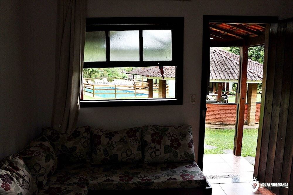 Basic Chalet, 1 Double Bed, Kitchen, Pool View