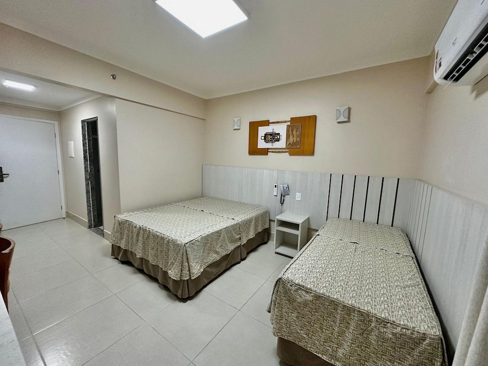 Apartment 536
