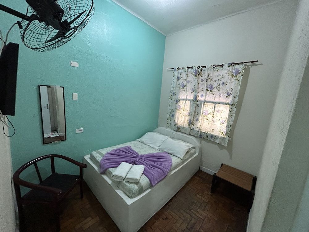 Basic Double Room