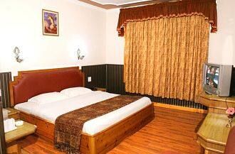 Hotel Jupiter Deluxe Room 3