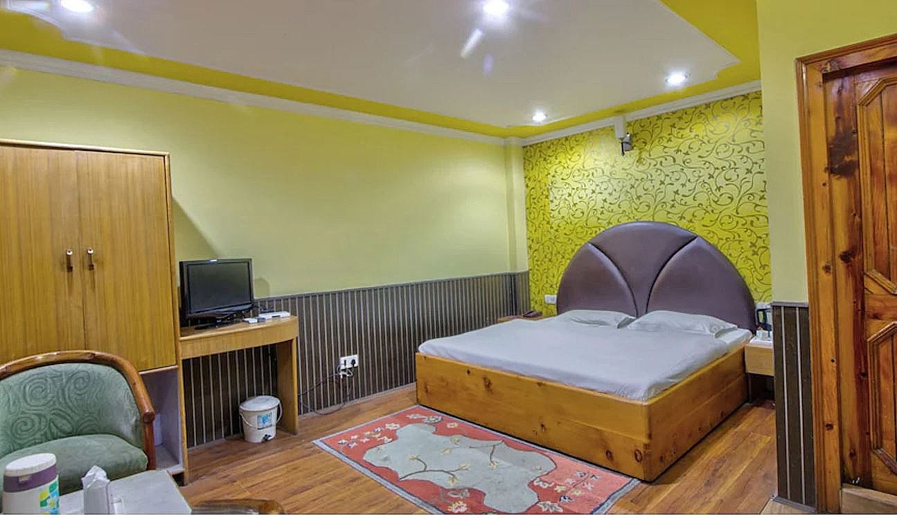 Hotel Jupiter Deluxe Room