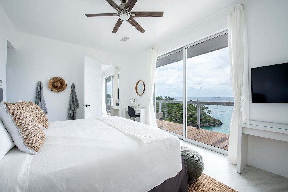 House, Multiple Bedrooms