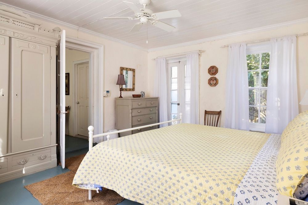 House, 4 Bedrooms