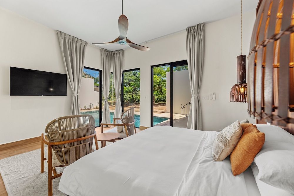 The Banks Resort 3 Bedroom Riverfront with Plunge Pool