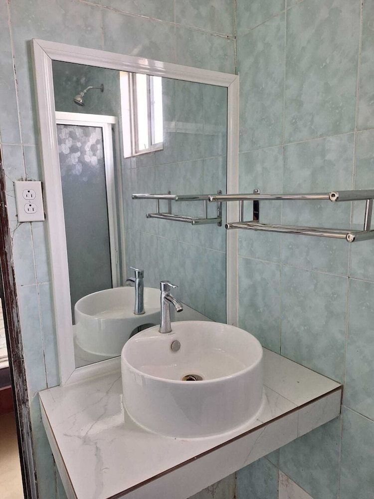 Day & Night Hotel Belmopan Basic Double or Twin Room 2