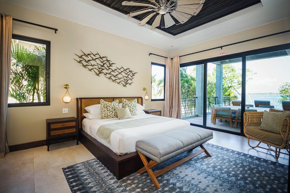 Prana Maya Island Resort 4 Bedroom; 4 full Bath; 2 Powder Room Oceanfront Villa w/plunge pool