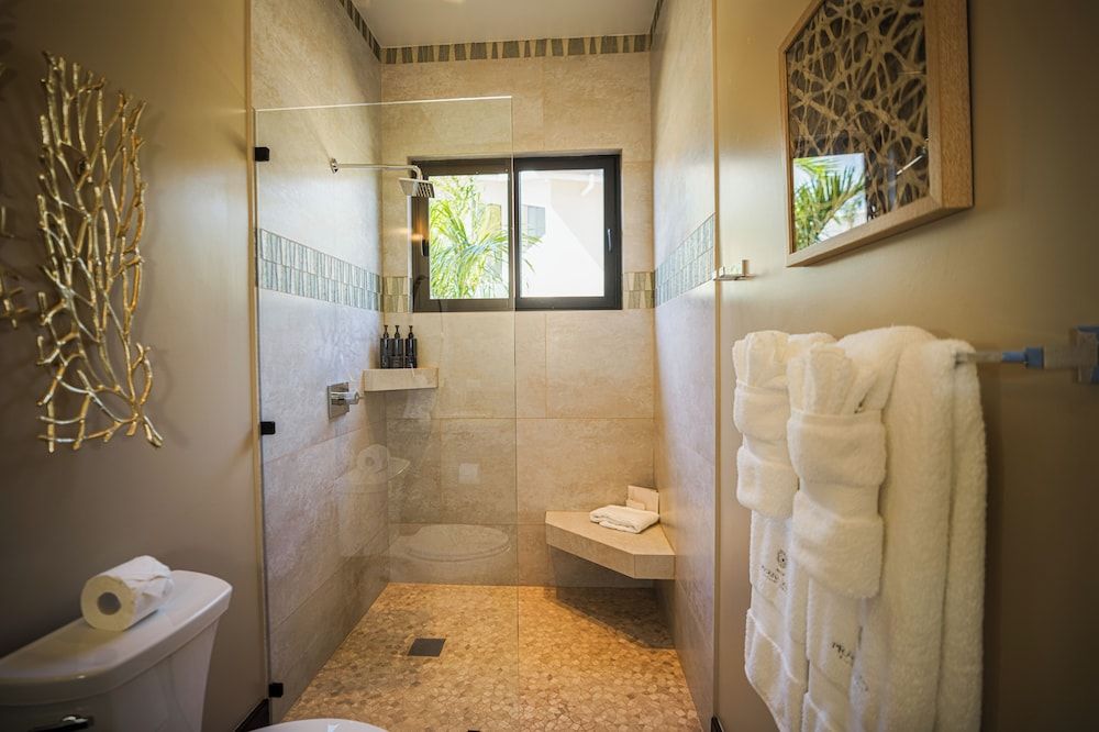 Prana Maya Island Resort 4 Bedroom; 4 full Bath; 2 Powder Room Oceanfront Villa w/plunge pool 5