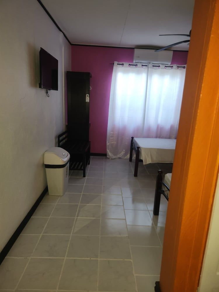 EL REY MOTEL & RESTAURANT Standard Double Room, Park View 13