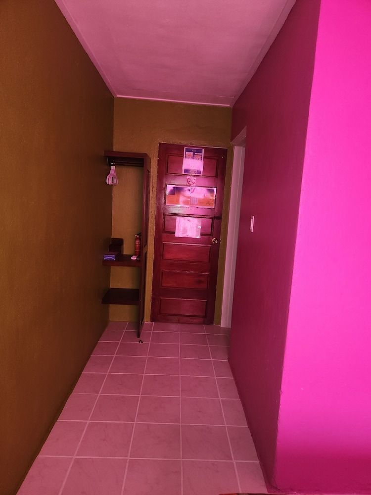 EL REY MOTEL & RESTAURANT Standard Double Room, Park View 18