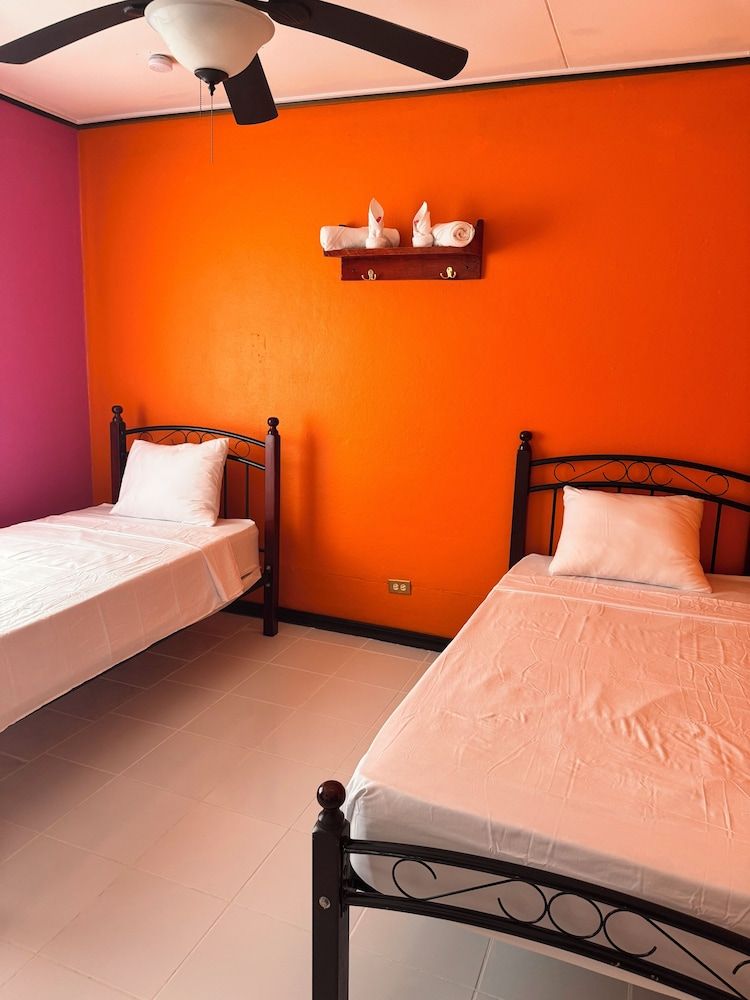 EL REY MOTEL & RESTAURANT Standard Double or Twin Room 8