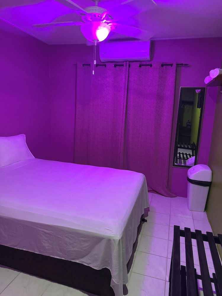 EL REY MOTEL & RESTAURANT Standard Double Room, Park View 7