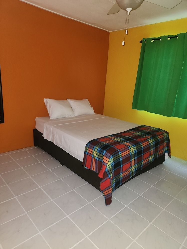 EL REY MOTEL & RESTAURANT Standard Double or Twin Room 4
