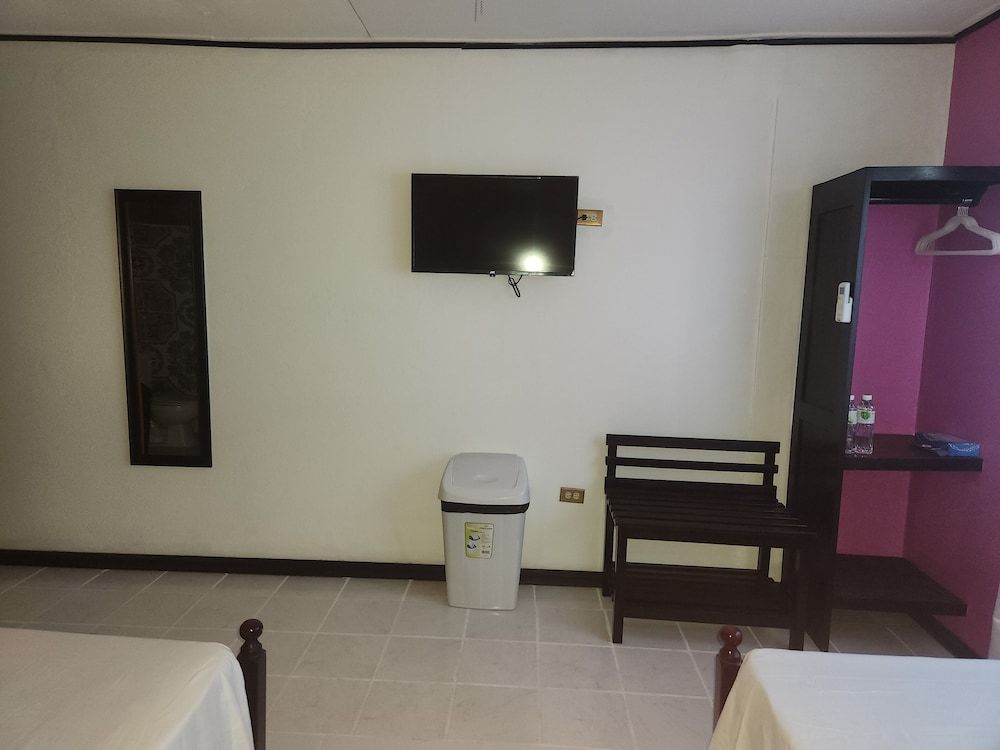 EL REY MOTEL & RESTAURANT Standard Double or Twin Room 23