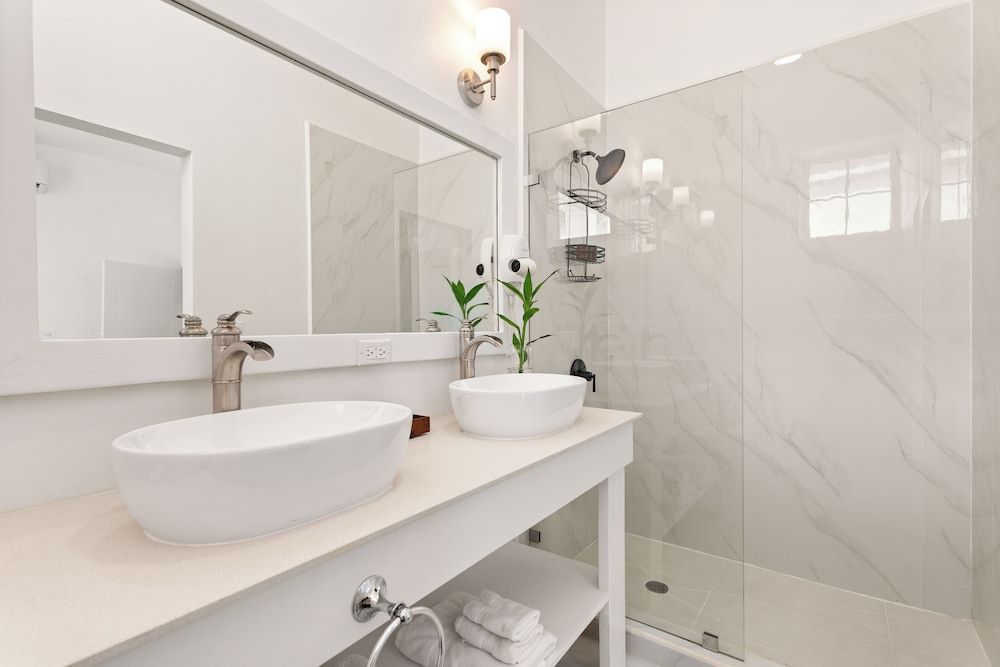 The Ellysian Apartments Luxury Apartment 6