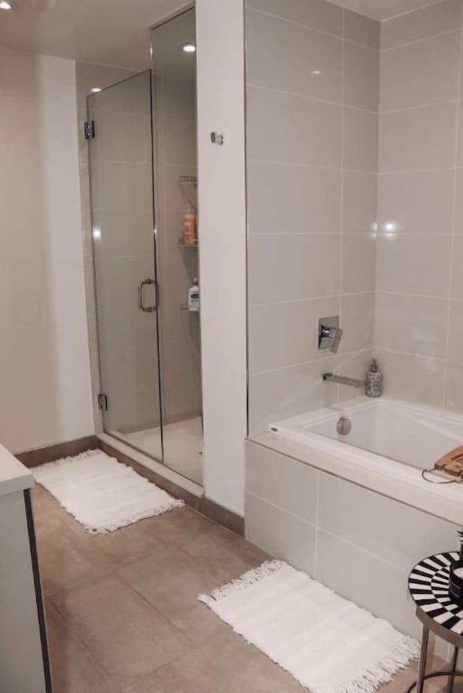 Sky Palace Panoramic Apartment 10