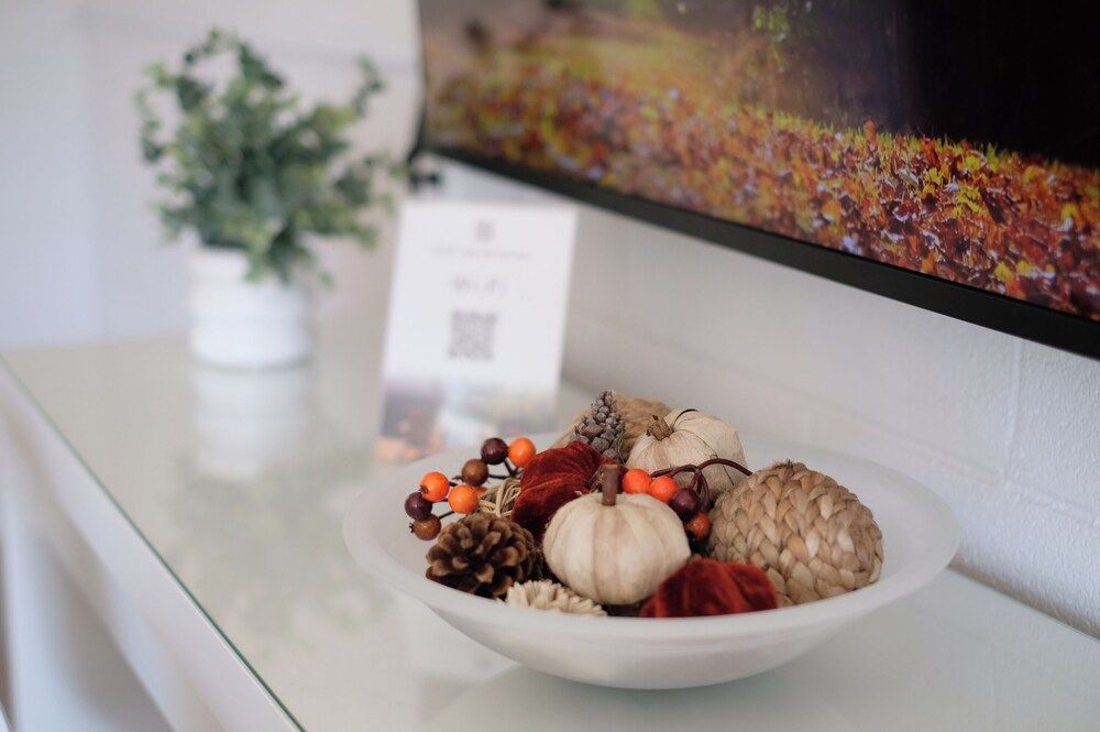 Stay Inn Muskoka Standard Double Room, 1 Queen Bed, Non Smoking 8