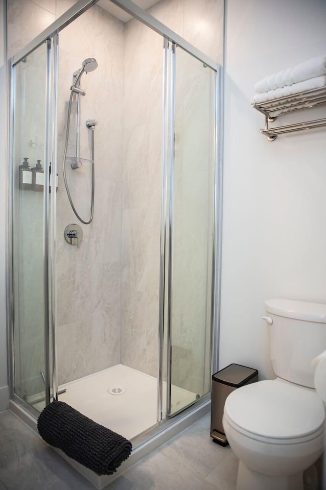 Revy Rendezvous by Revelstoke Vacations Condo 12