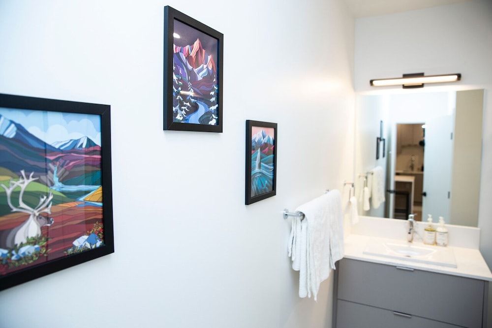 Revy Rendezvous by Revelstoke Vacations Condo 8