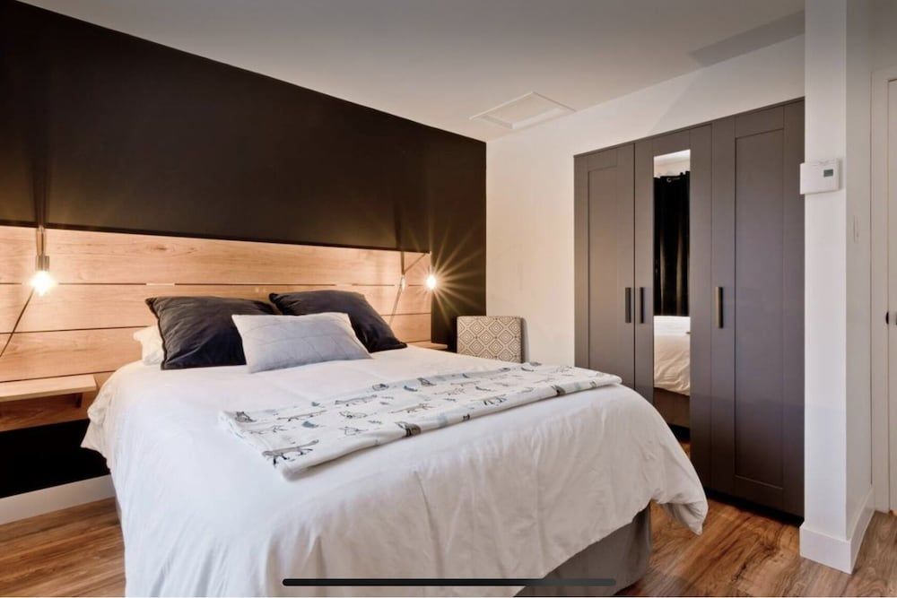 Condo, 2 Bedrooms, Non Smoking