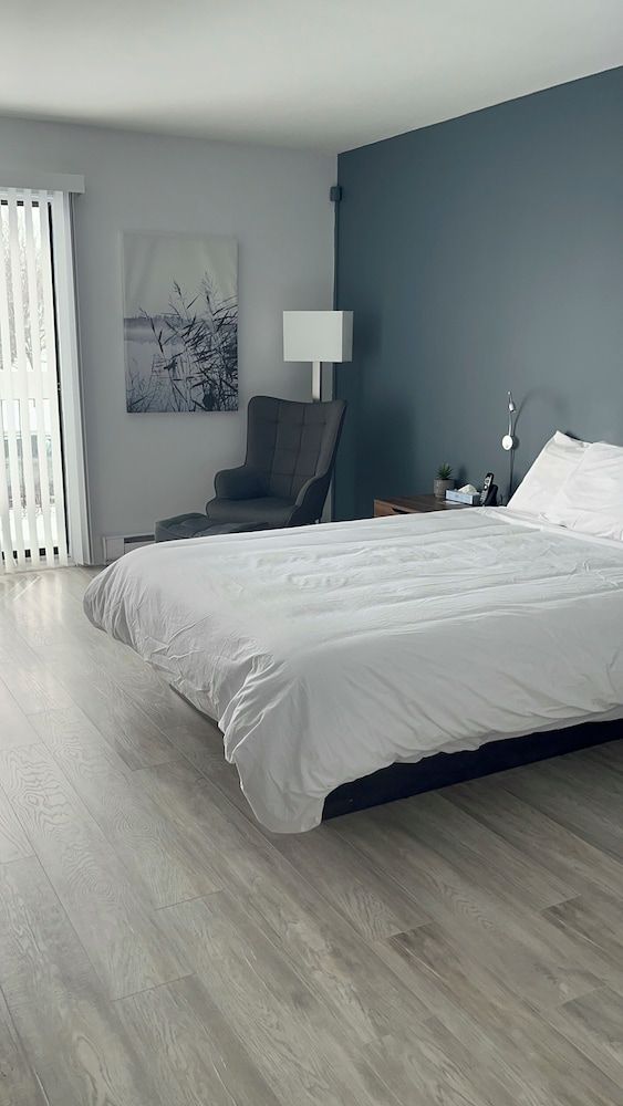 Classic Single Room, Balcony, River View