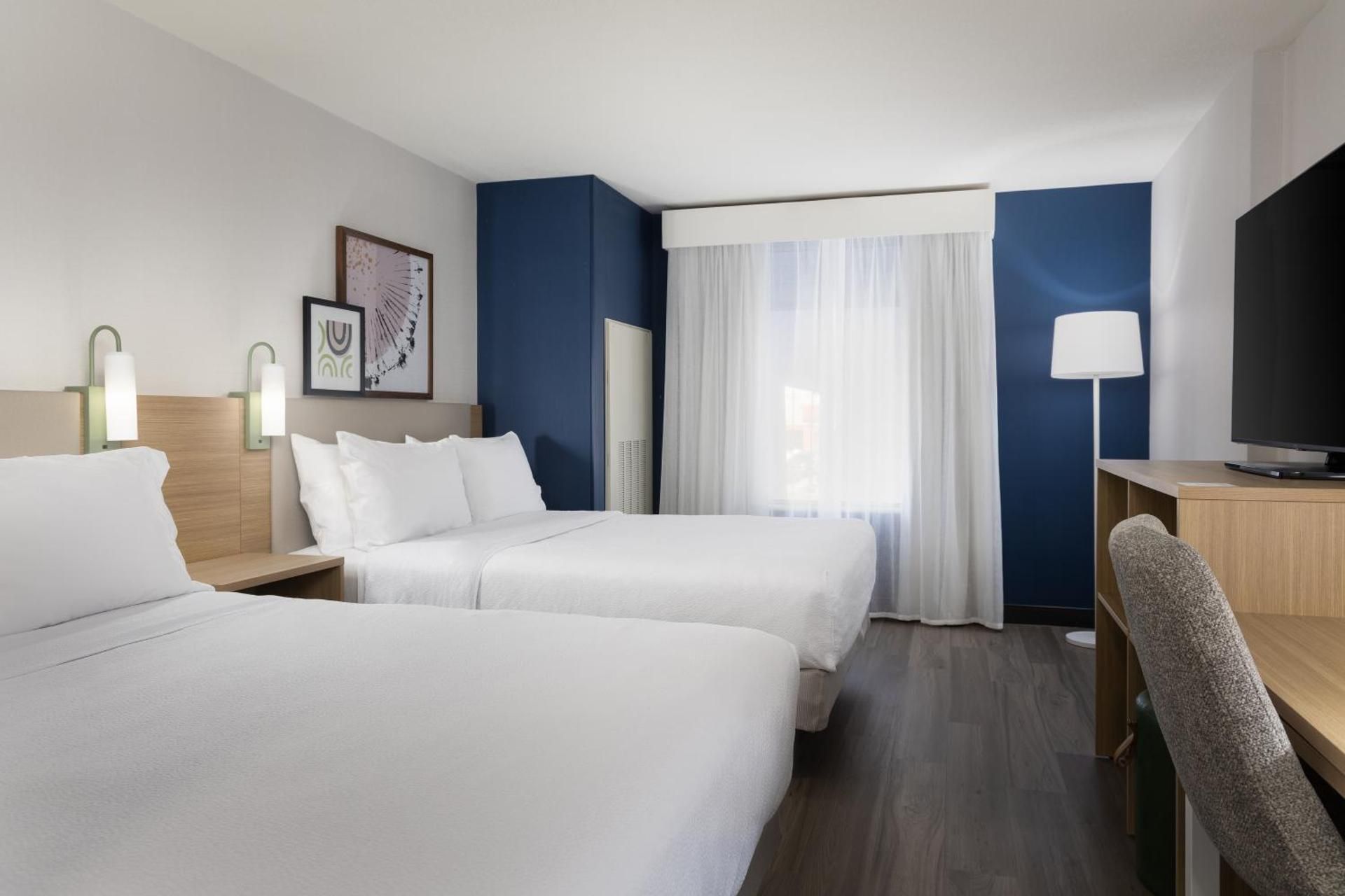 One-Bedroom Suite with Two Queen Beds