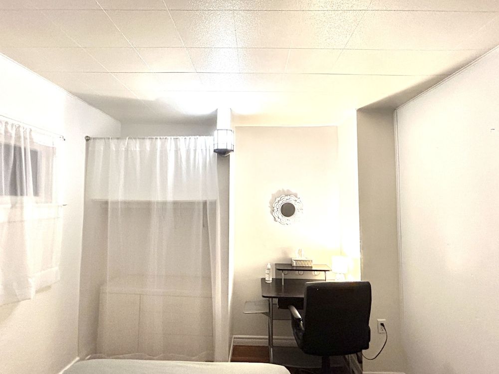 Housing Albert City Single Room 1 3