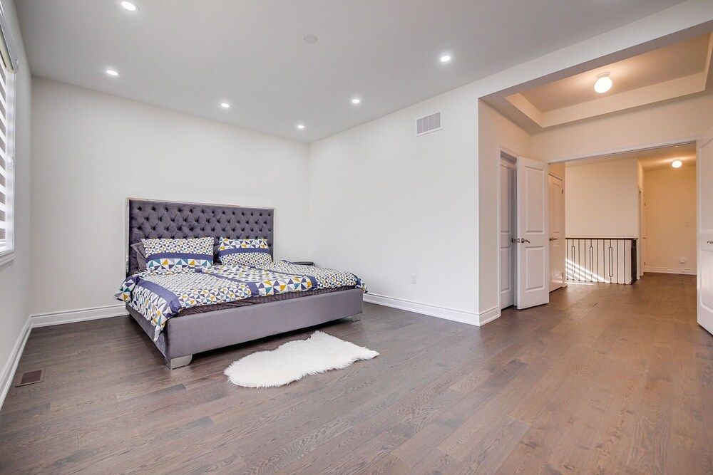 Aaira Suites Luxury Villa Executive House 10