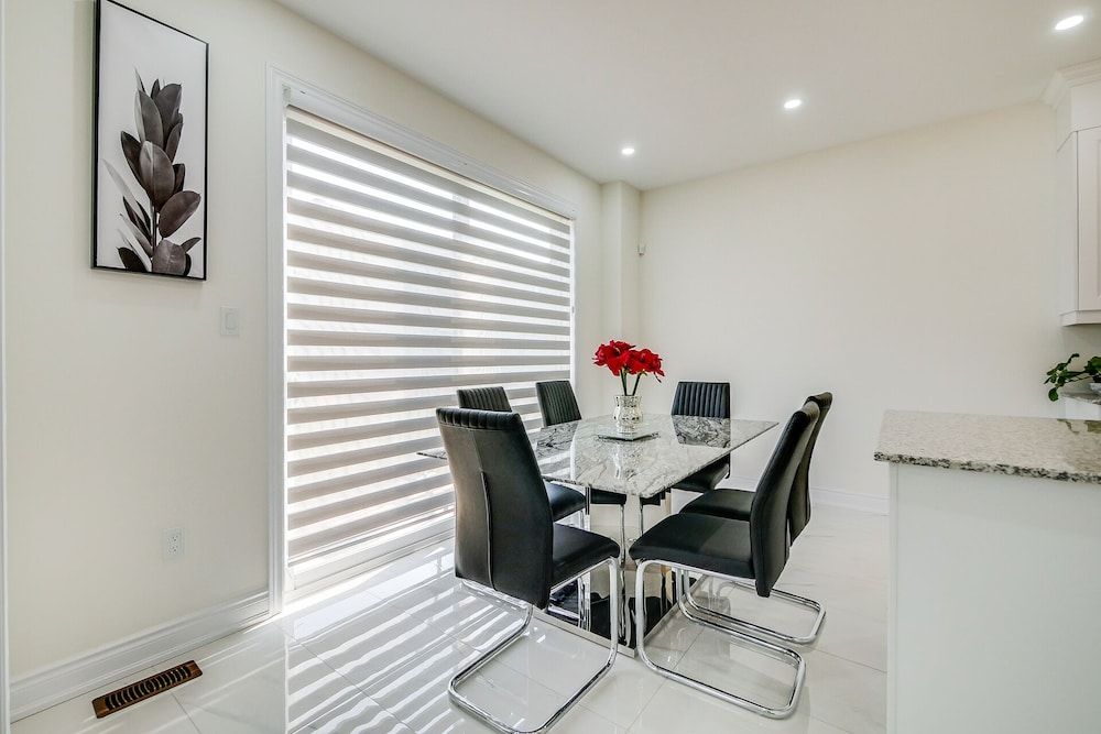 Aaira Suites Luxury Villa Executive House 27