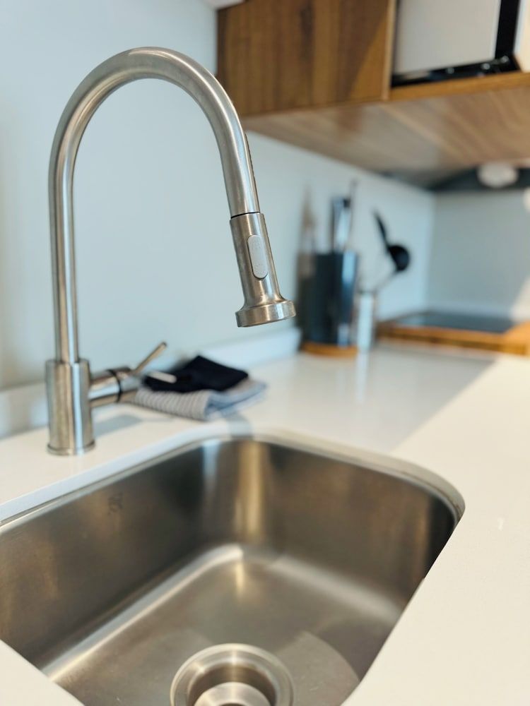 Kitimat River Motel & Suites Elite Suite 6