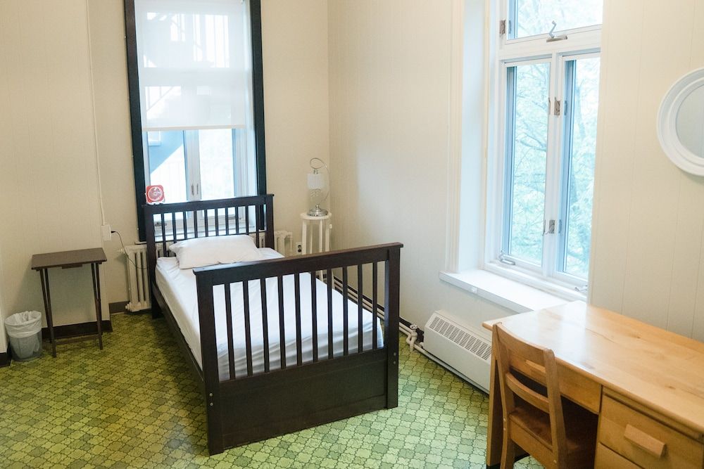 Basic Single Room
