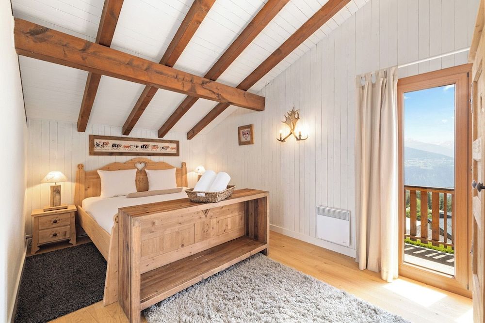 Chalet (3 Bedrooms)