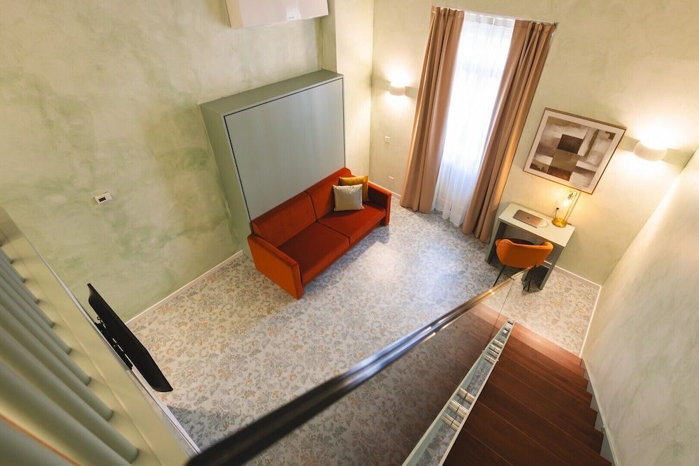 Palazzo Canetti Locarno Superior Room 8
