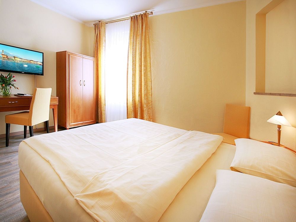 Hotel Garni Golf Classic Double Room 3