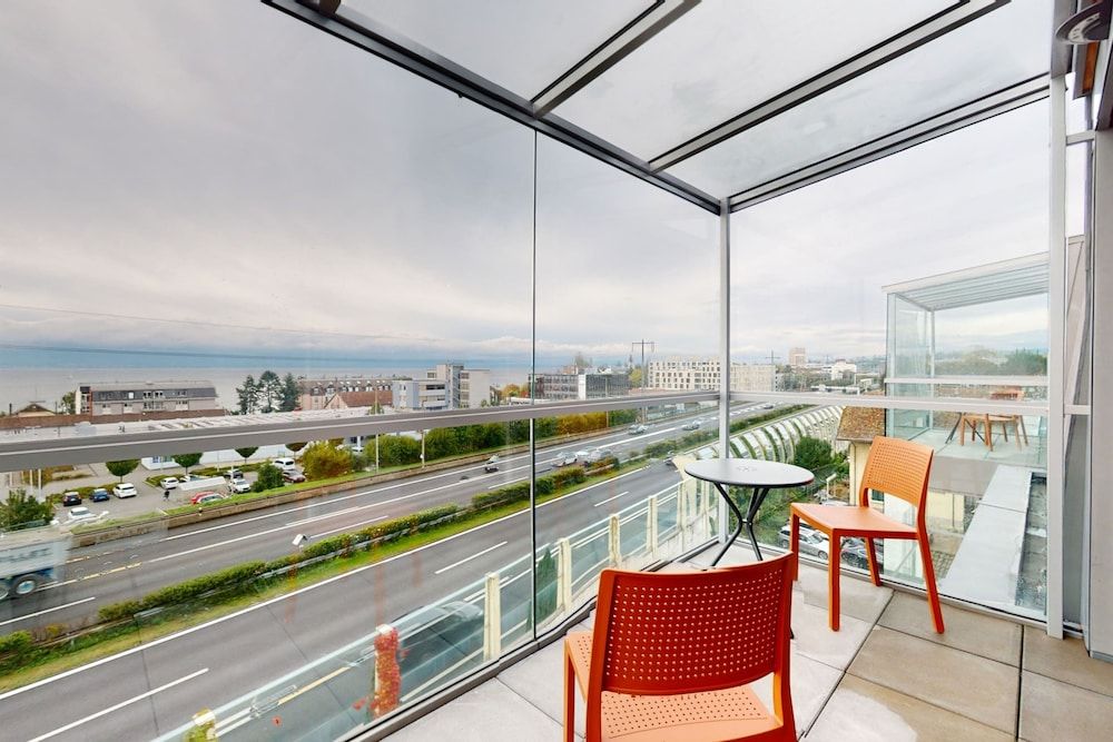 Lodges Hotel Morges Junior Suite 8