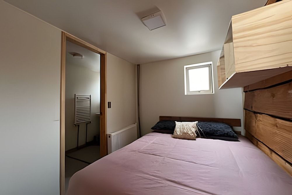 Comfort Double Room (002)