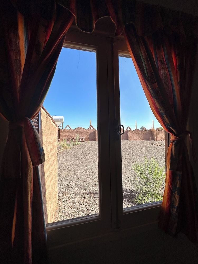 Room 13, Double Room, Desert View