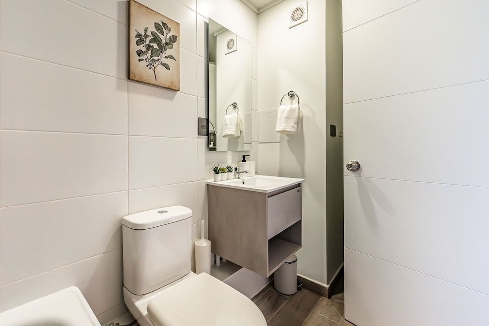 M&C Departamento Irarrazaval 614 Comfort Apartment, Balcony, City View 5