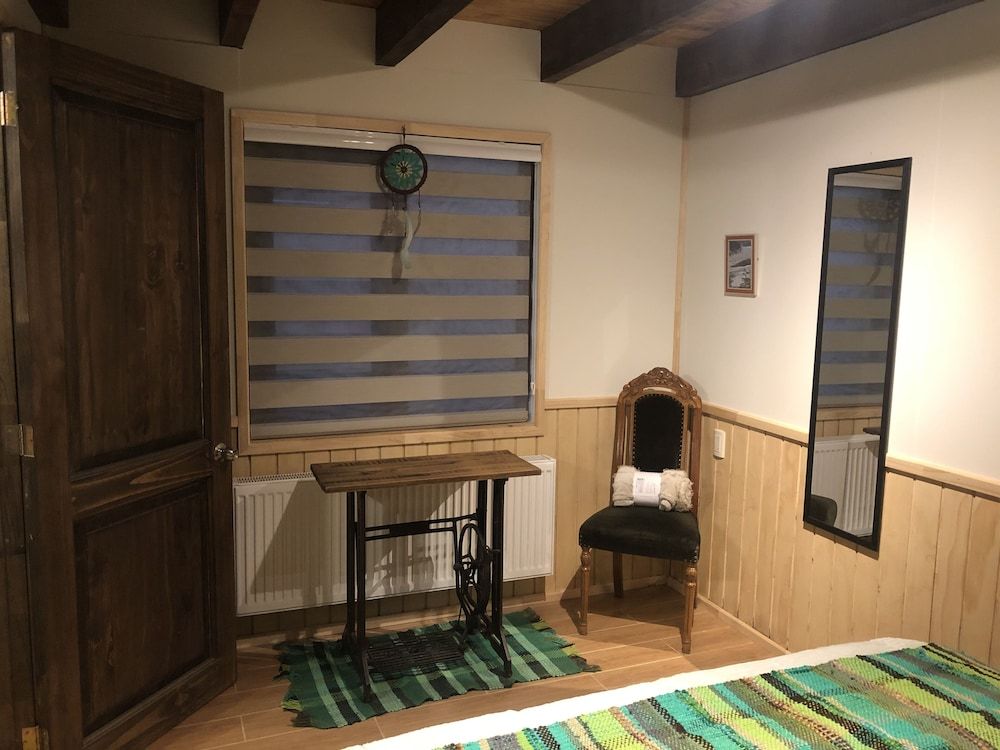 Magellanicus Rustic Suites Comfort Apartment, 2 Bedrooms, Kitchenette, Courtyard Area 12