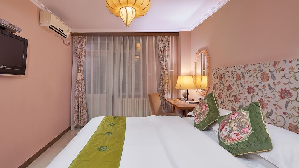 Michael's House Classic Double Room 4