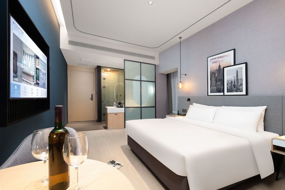City Room, 1 Queen Bed