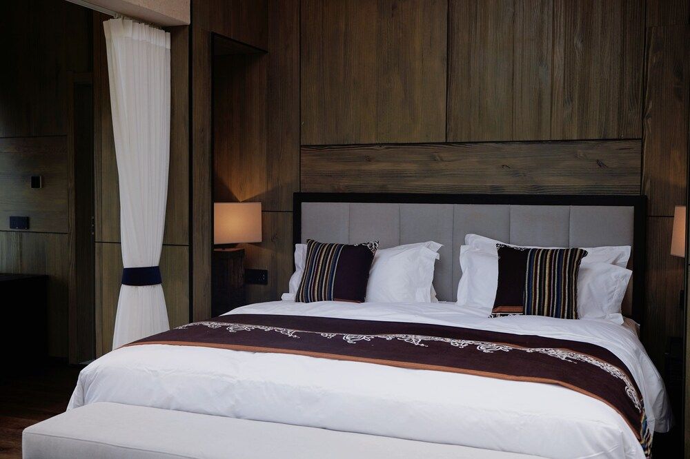 Premier Suite