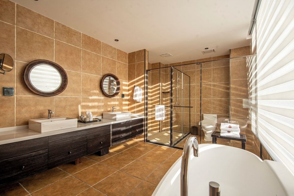 Shujia wengmacuozangshidujiazhuangyuan Luxury Double Room 6