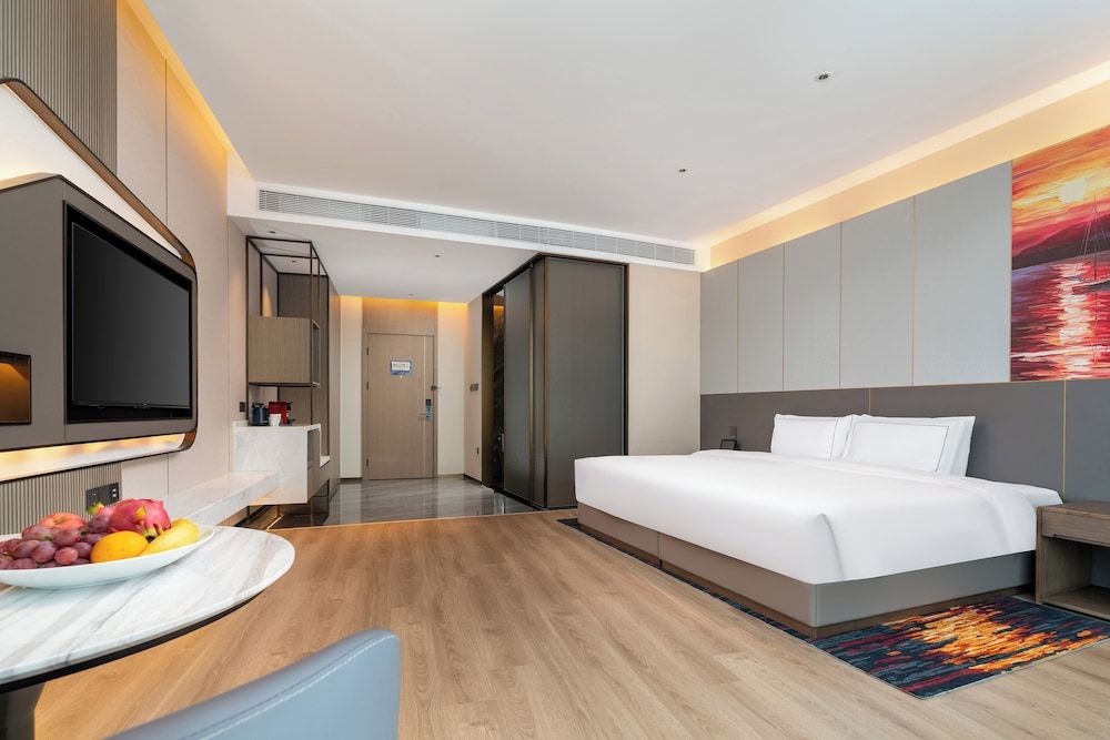 Basic Single Room, City View